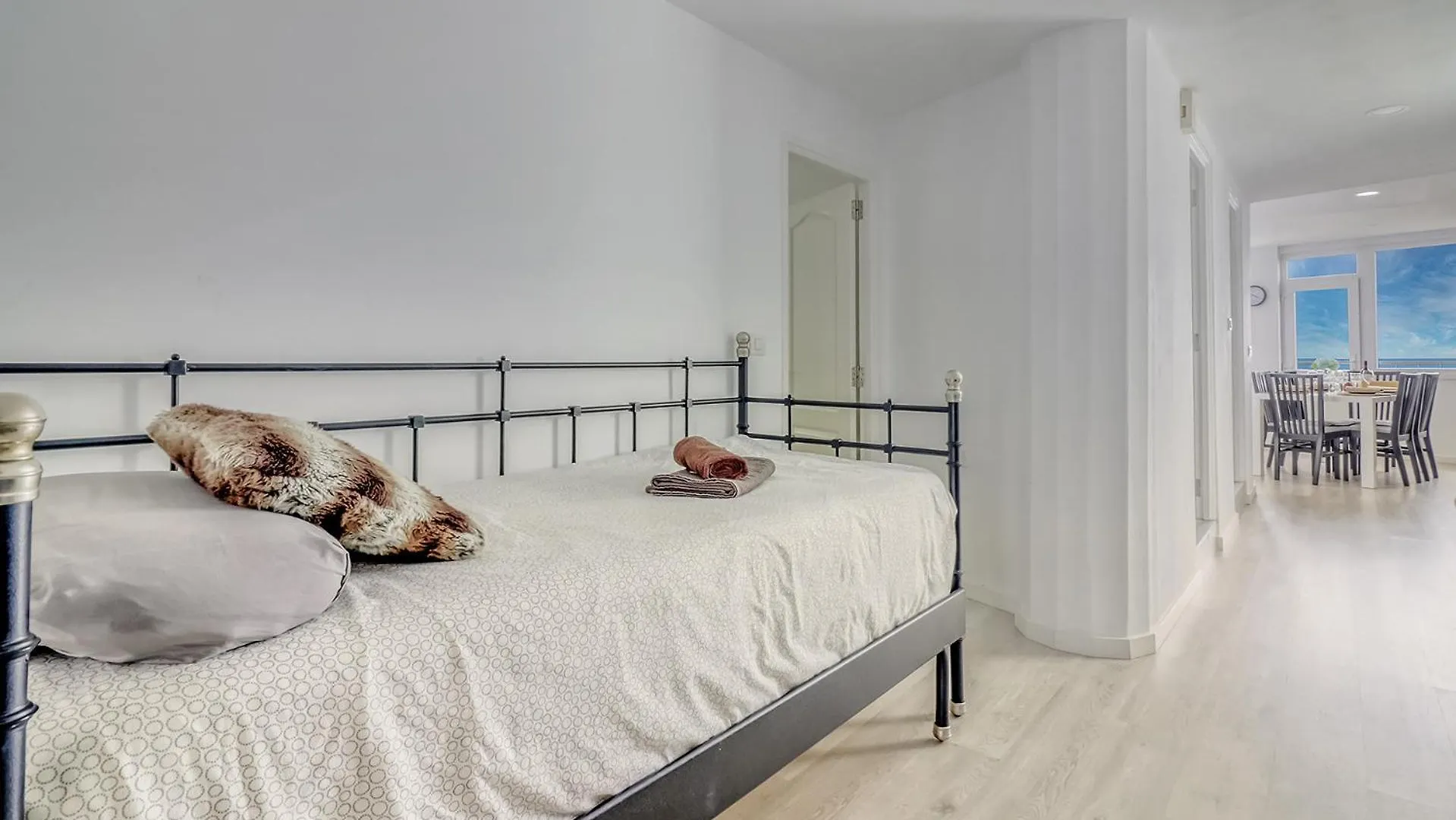 Central Modern Apartment With Private Parking & Ocean View & Coffee Corner Icod De Los Vinos
